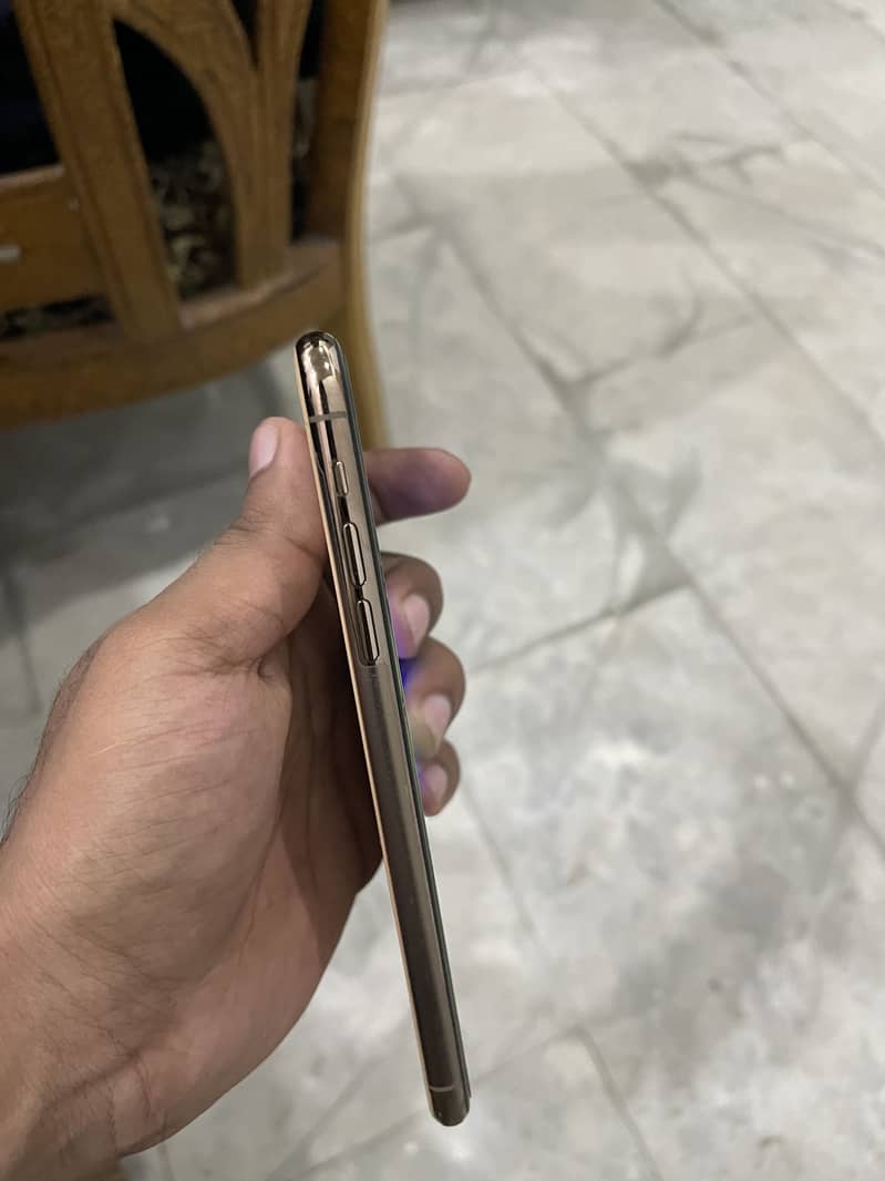 iPhone 11 pro max 1