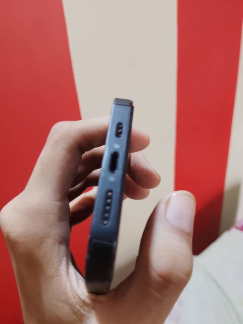 Apple iPhone 14 Pro 9
