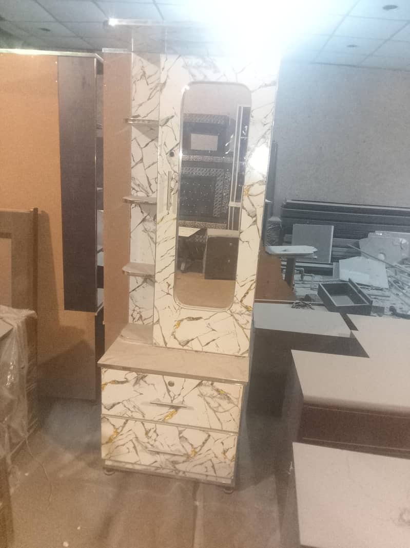 Premium Dressing Table 1