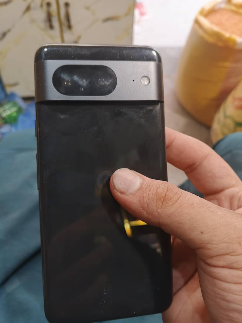 Google Pixel 8 1