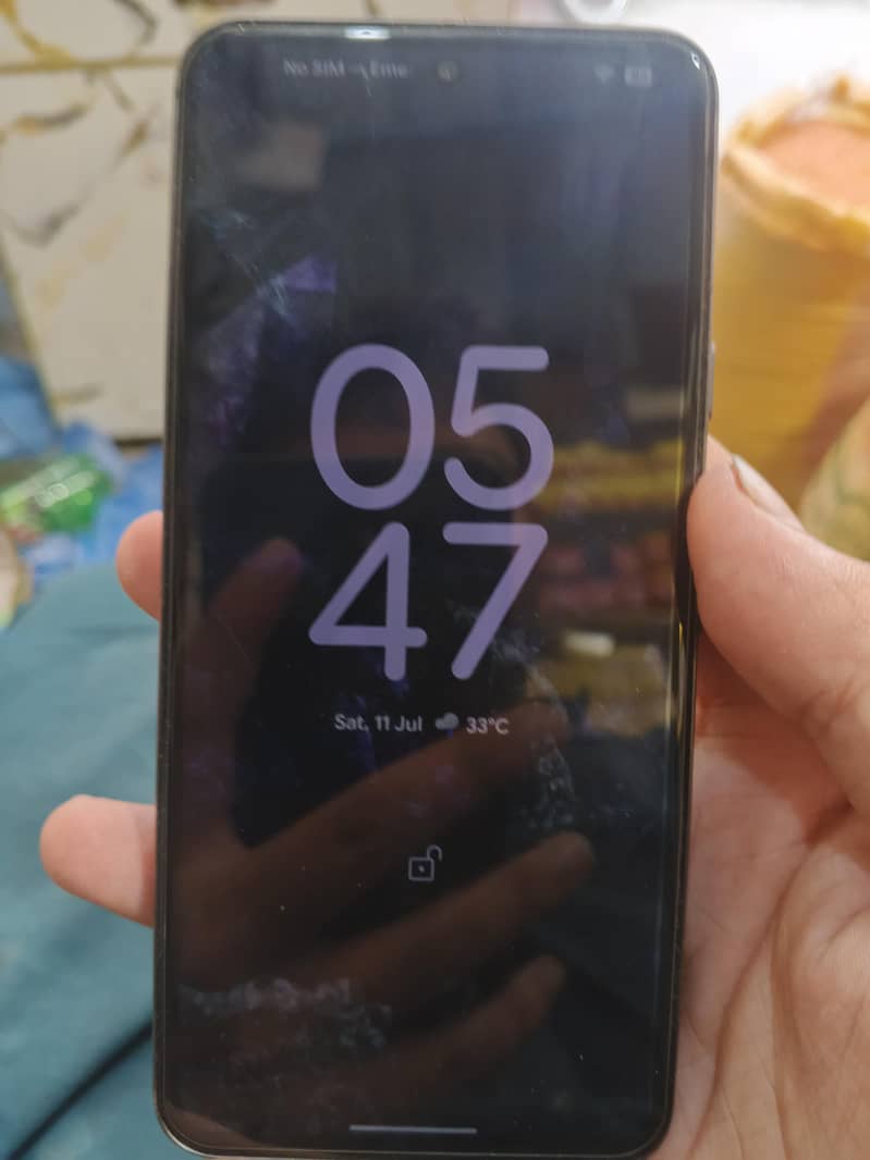 Google Pixel 8 2