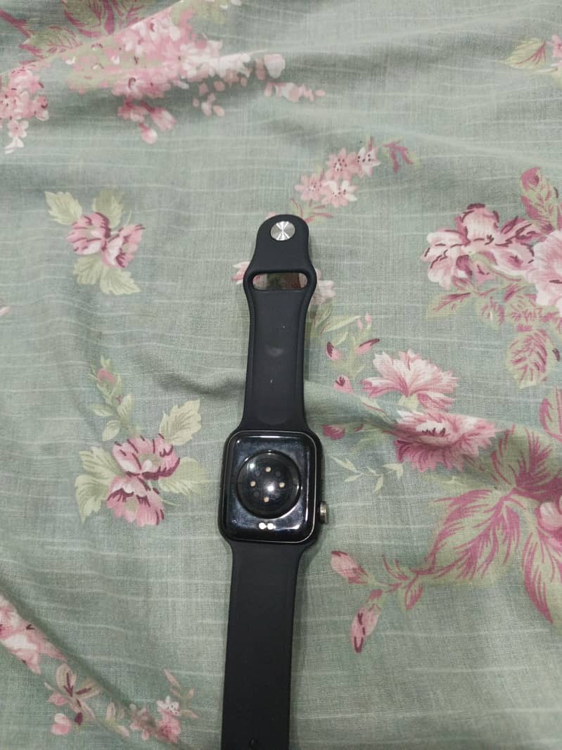 Smart watch 1