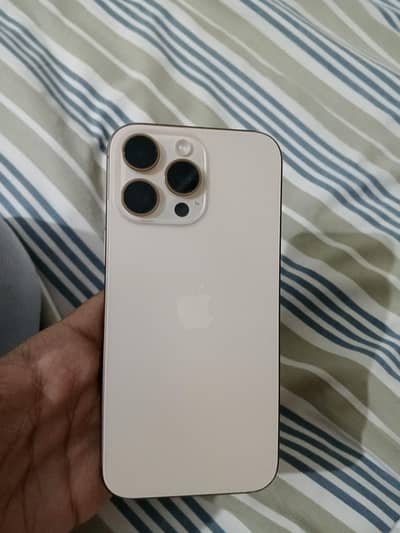 Apple iPhone 16 Pro Max