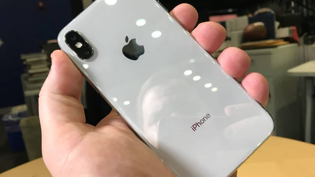 Apple iPhone X 0