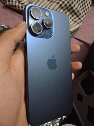 Apple iPhone 15 Pro Max | Factory Unlock | 256 GB