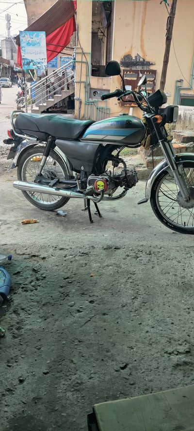 Honda cd70 model 2018