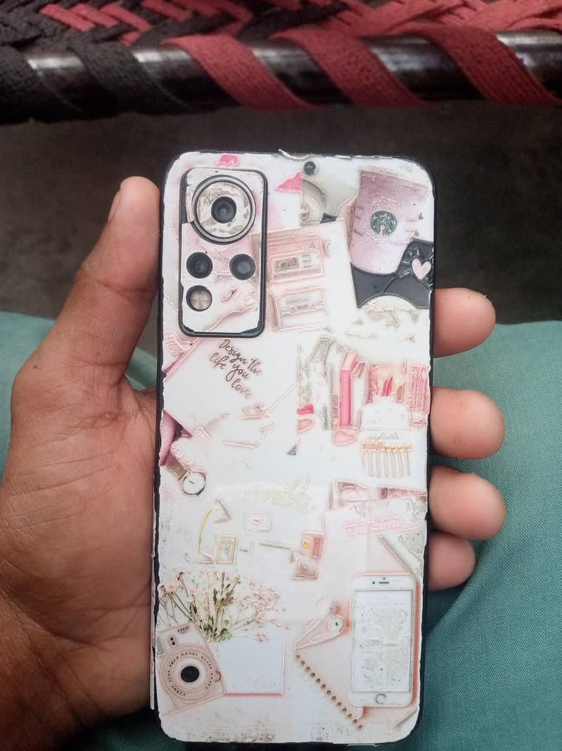 Infinix Note 11 1