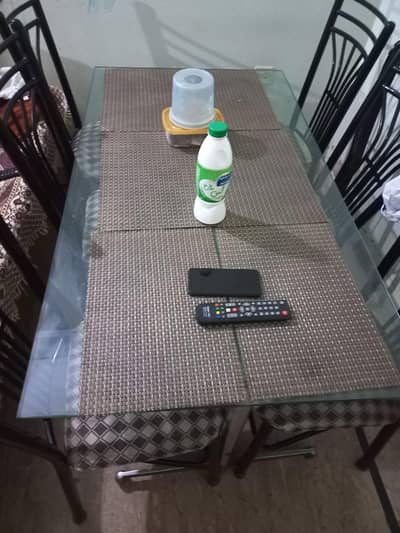 dinning table with 6 chair