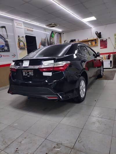 Toyota Corolla GLI 2015 Convert in Altis