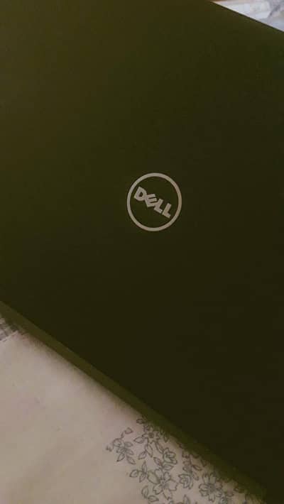 Dell laptop i5',7th genration