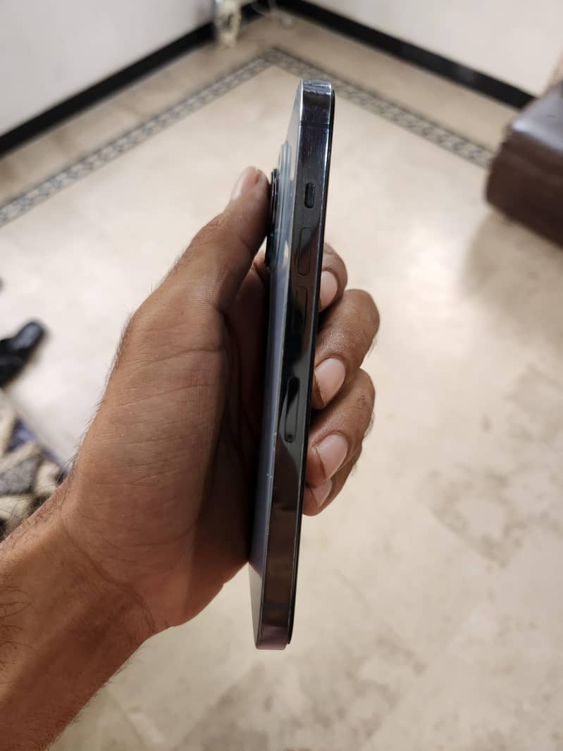iphone 13 pro 1