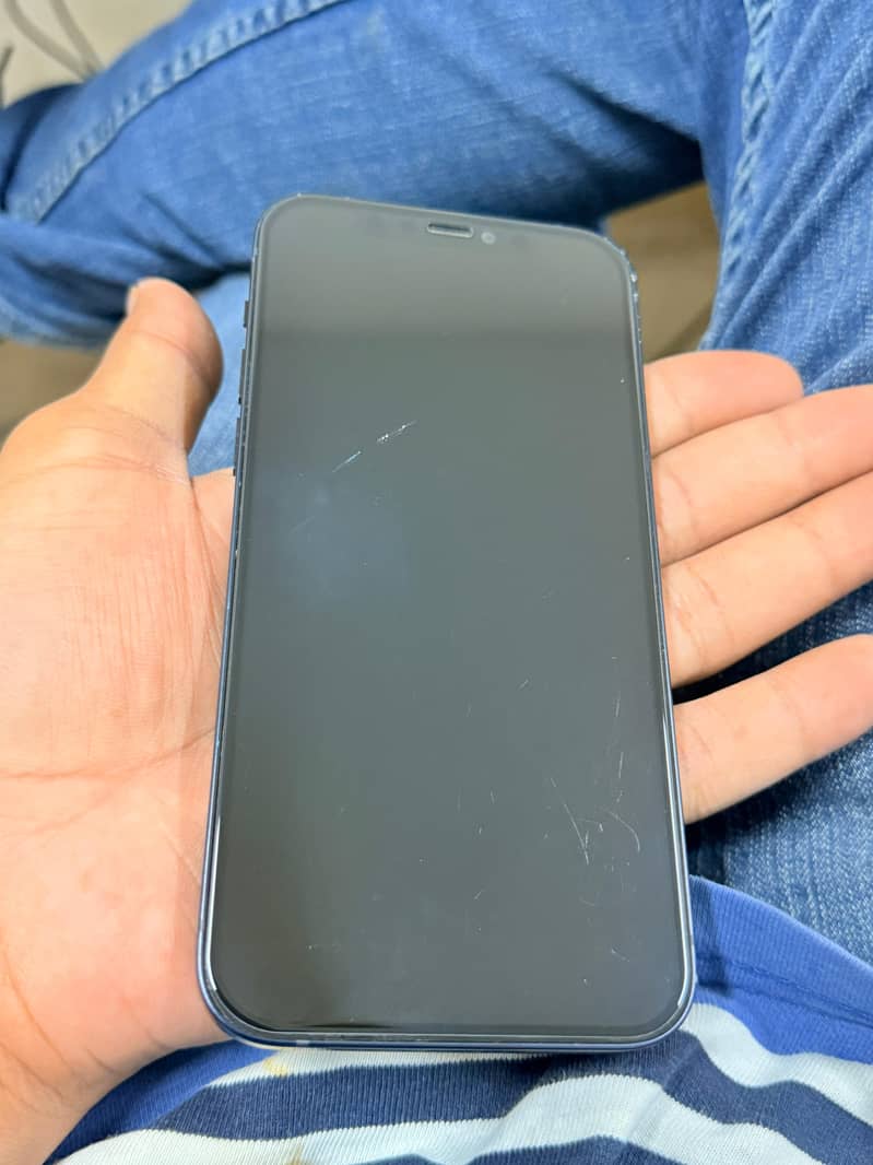 iphone 12 4
