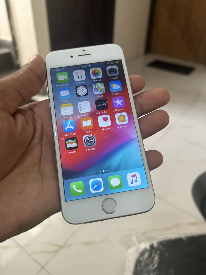 Apple iPhone 6 2