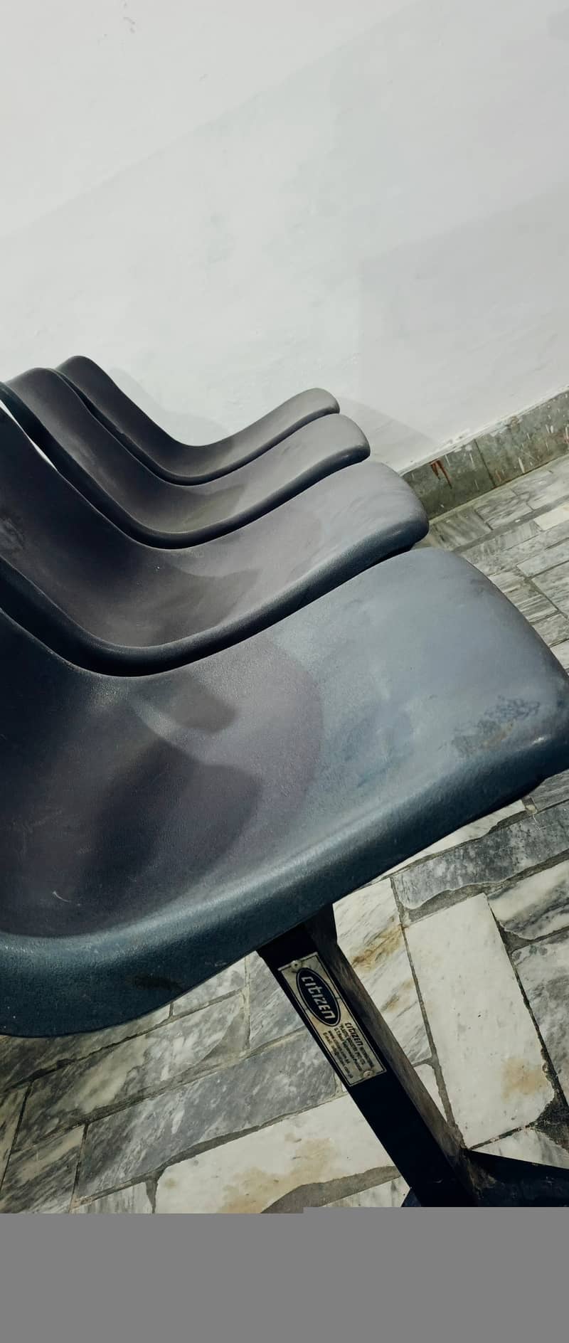 Bench 0
