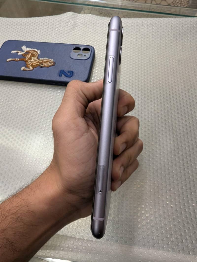 Apple iPhone 11 2