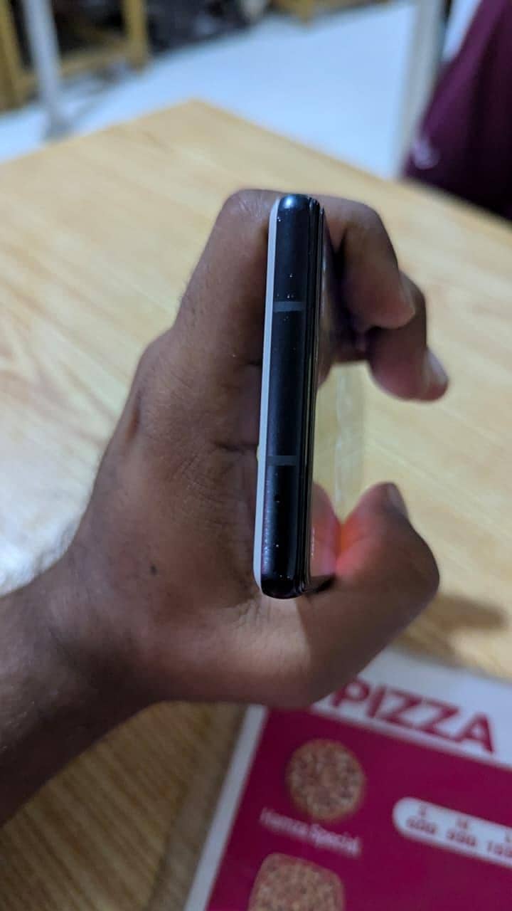 Google Pixel 6a 3
