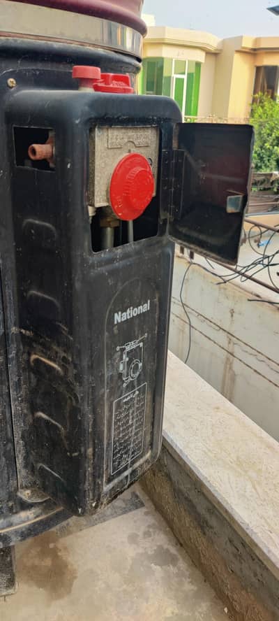 40 Ltr  Geyser for sale new condition