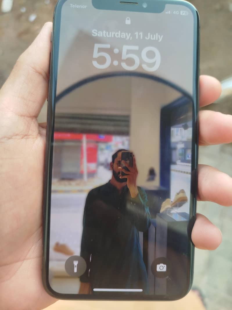 Apple iPhone X 7