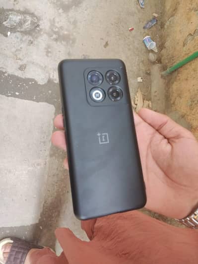 One Plus 10 Pro 5G