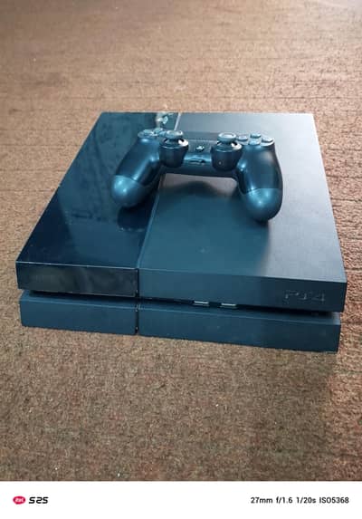 Ps4 Jailbreak 500gb with 1 controller