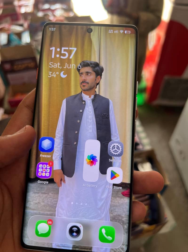 Tecno CAMON 40 Pro 6