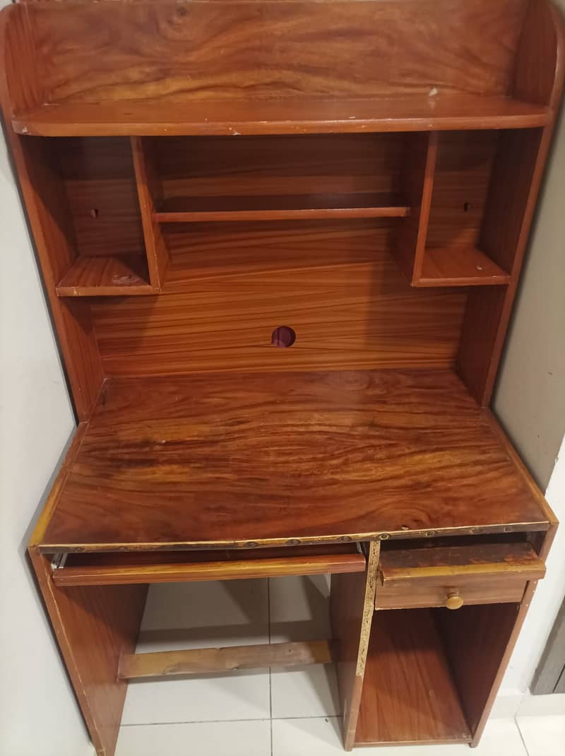 Wooden Computer Table 1
