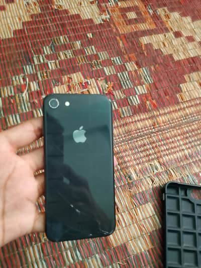 Apple iPhone 8