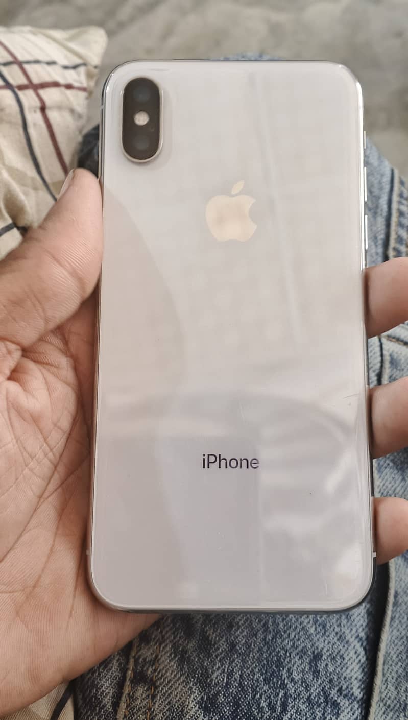 Apple iPhone X 5