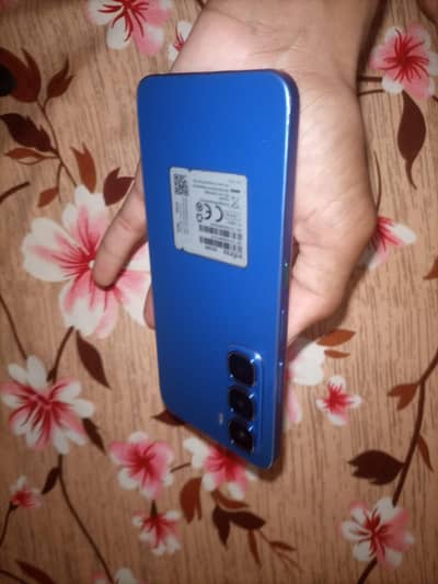 Infinix hot60i