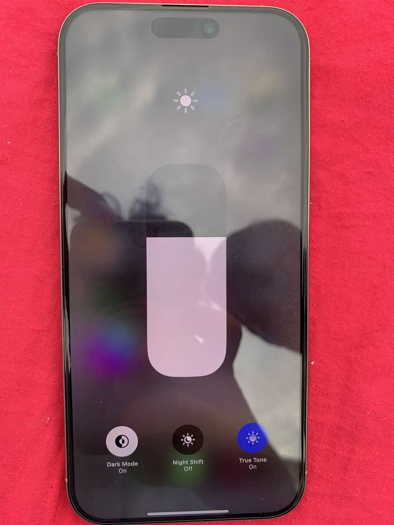 Apple iPhone 16 Pro Max 3