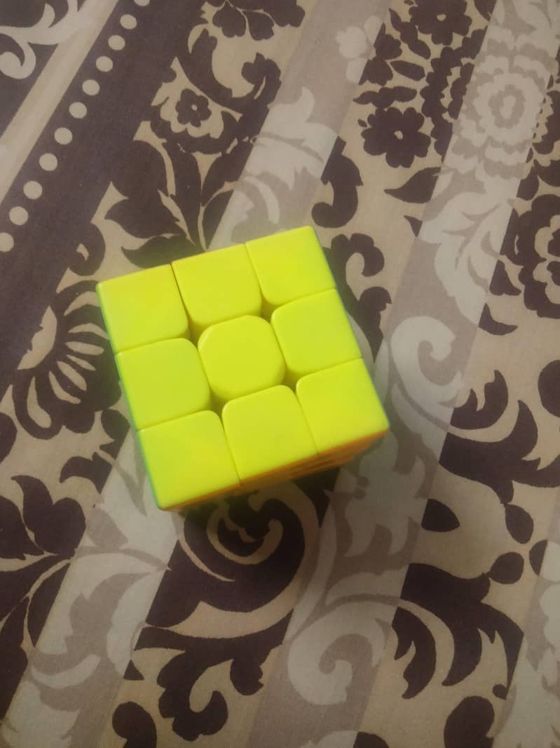 RUBIC CUBE 1