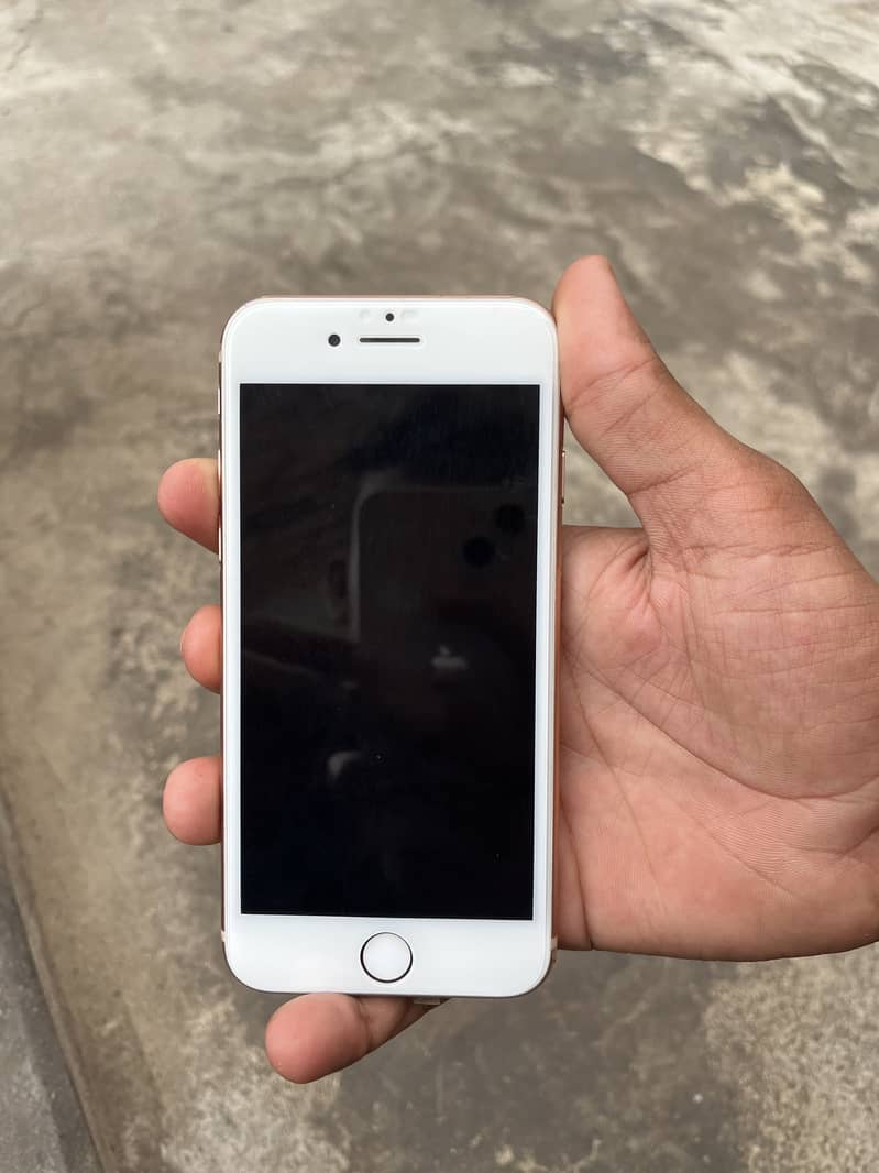 Apple iPhone 8 2