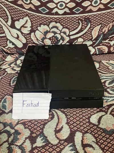 Ps4 For sell with 6 Games