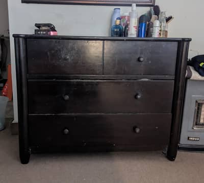 DARK BROWN DRESSING TABLE