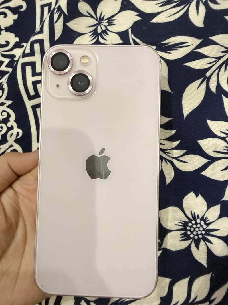 Apple iPhone 13 2