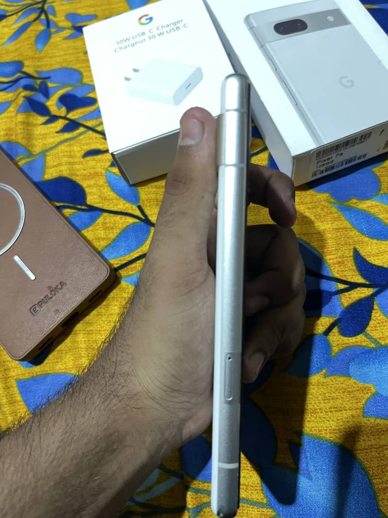 Google Pixel 7a 3
