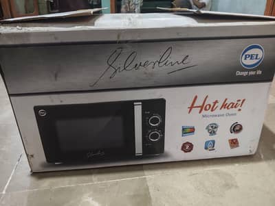 microwave oven