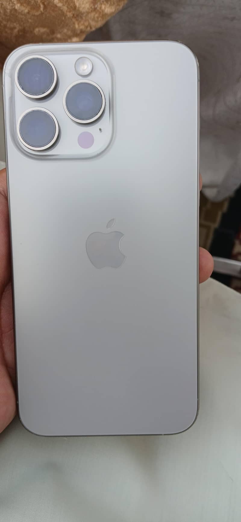 Apple iPhone 15 Pro Max 5