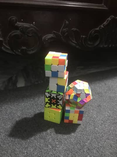 2x2  3x3 4x4 Gear Cube Megamix Cube If you buy bundle 1 3x3 for free