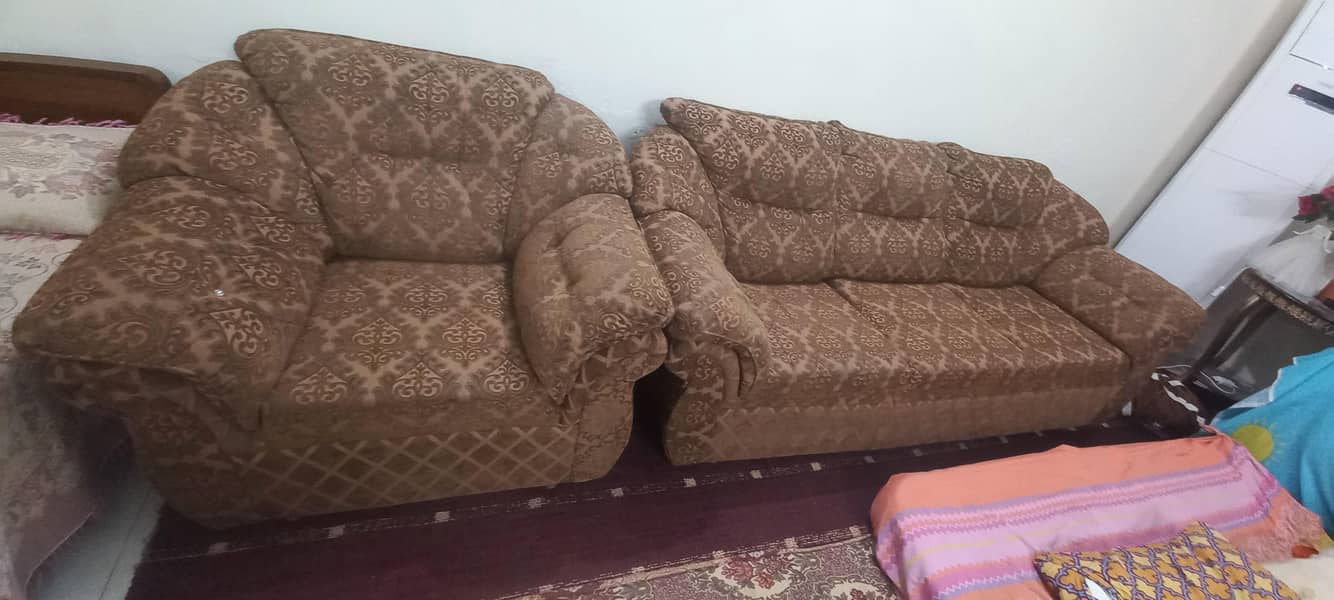 5 Seater Sofa 3