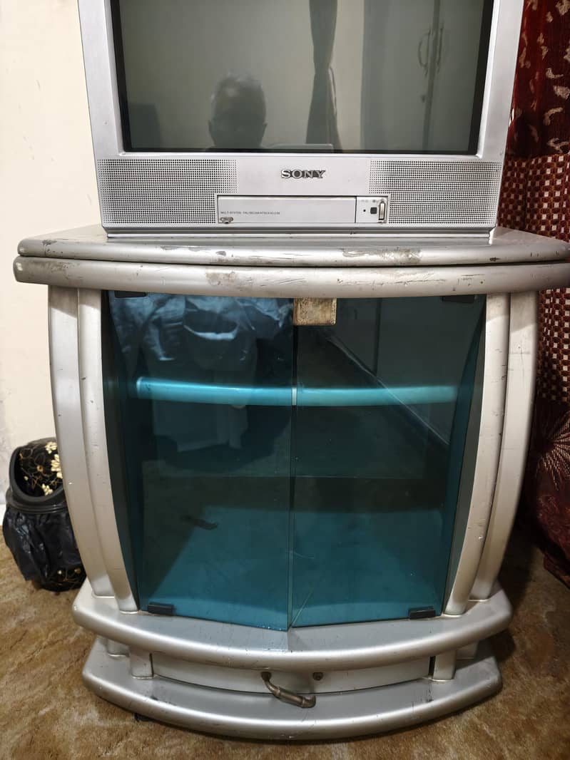 Tv trolley 0