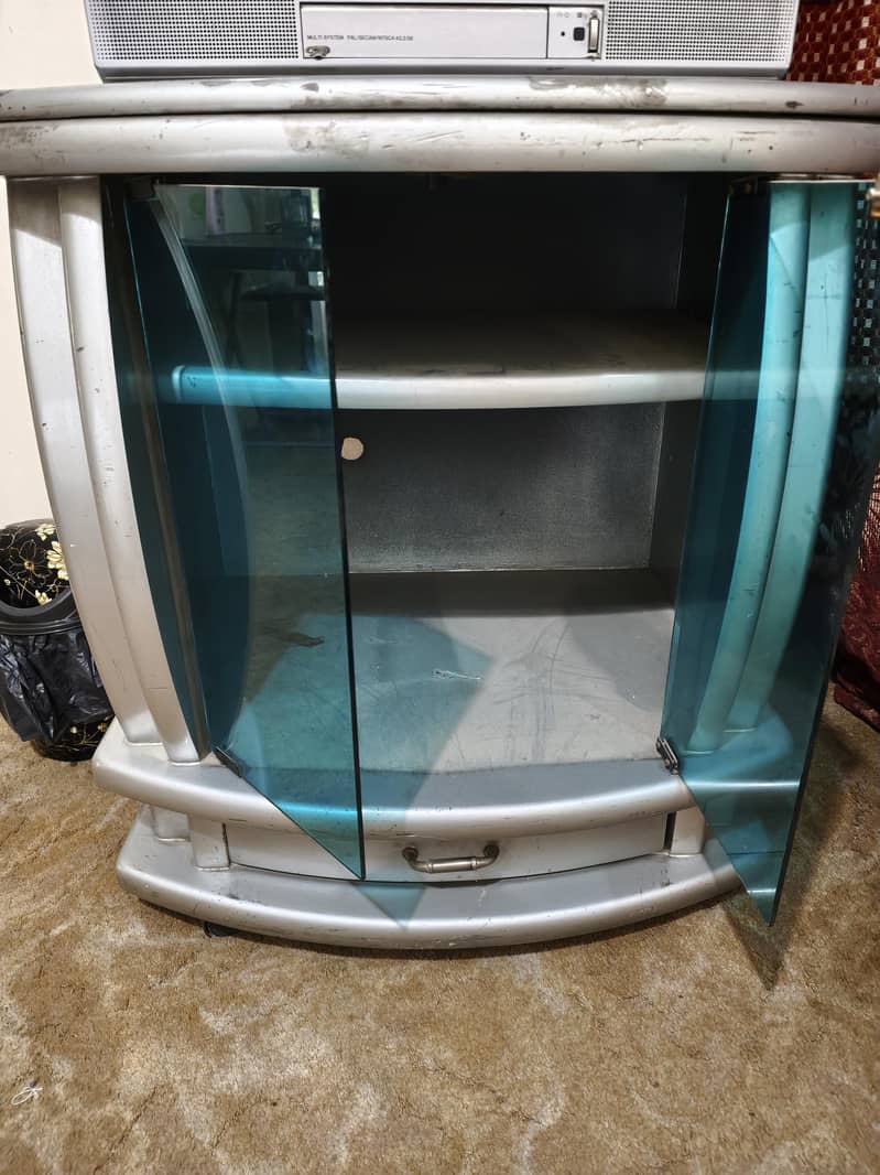 Tv trolley 1