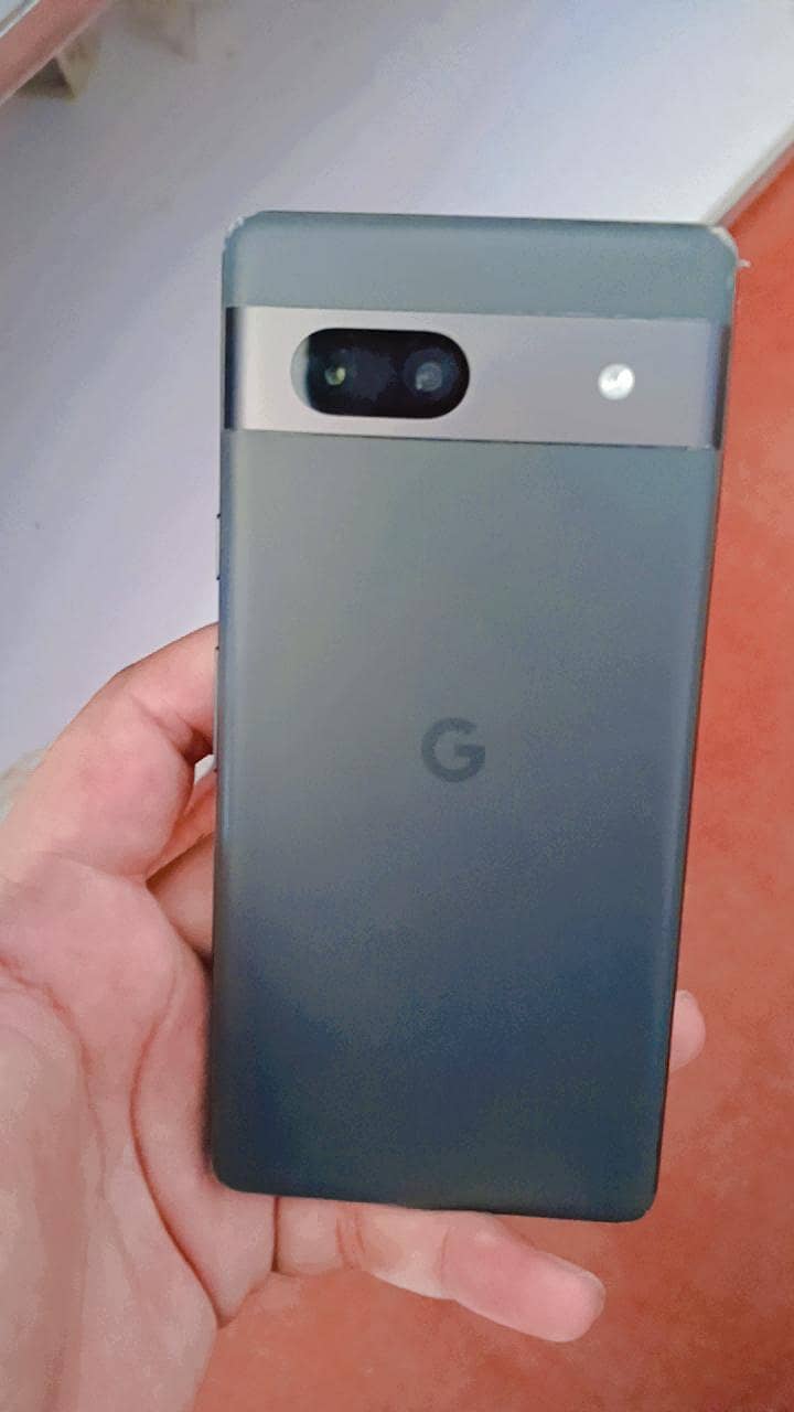 Google Pixel 7A 1
