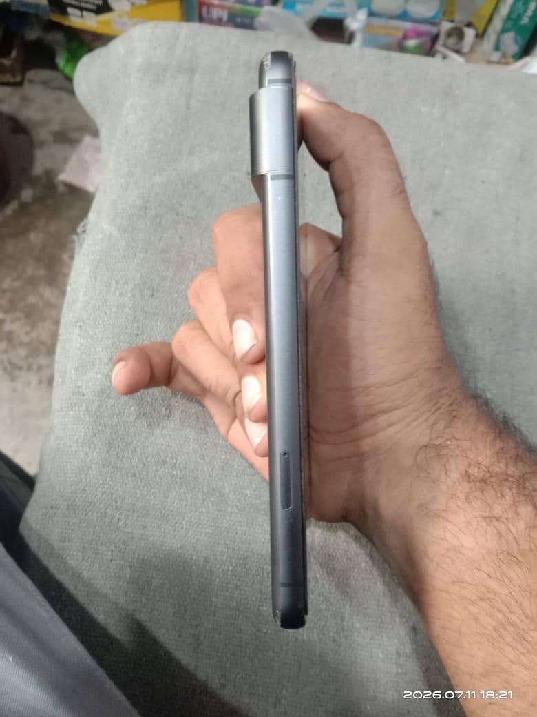 Google Pixel 8 1