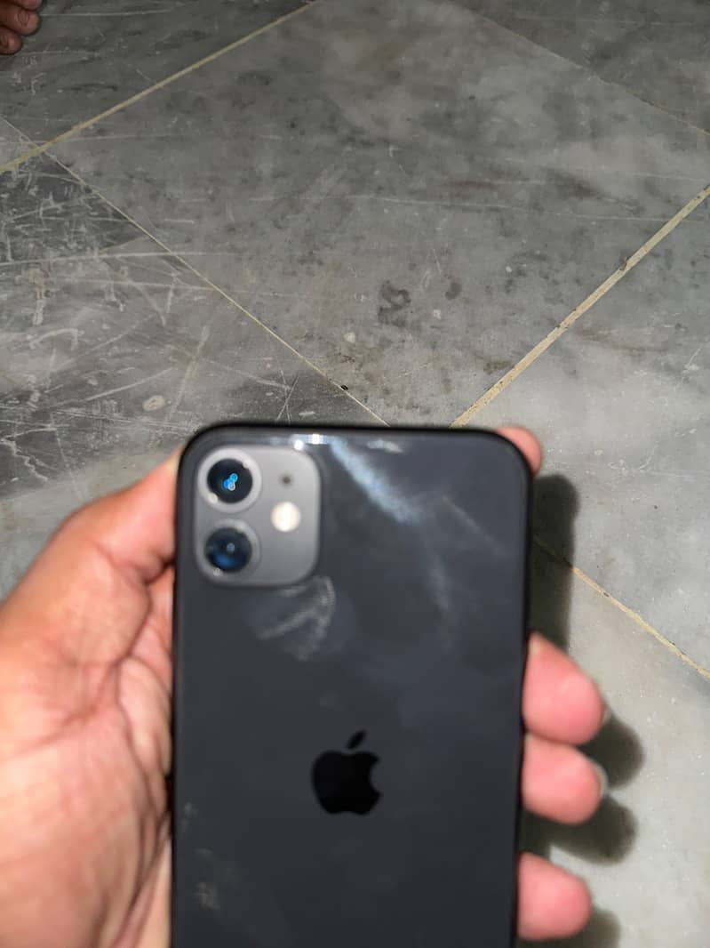 Apple iPhone 11 5