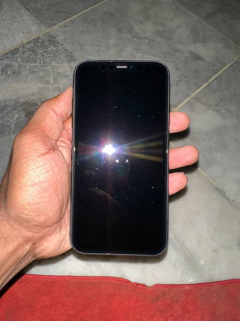 Apple iPhone 11 6