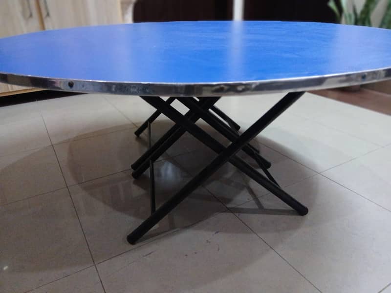 Blue Round Table 5×5 0