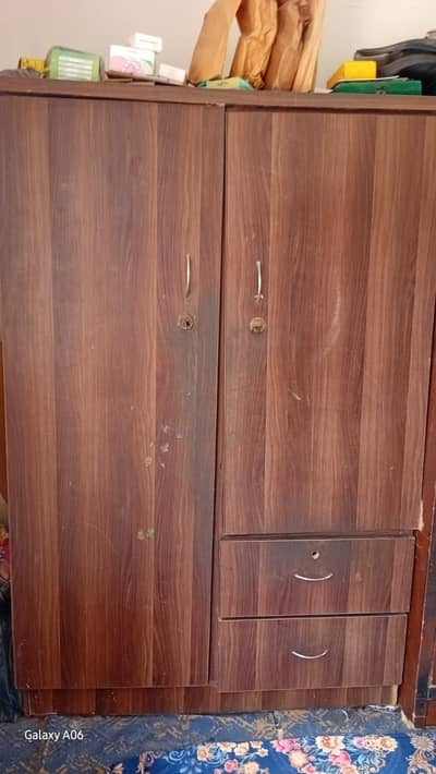 Wardrobe urgent sale. . . Contact 03453179550