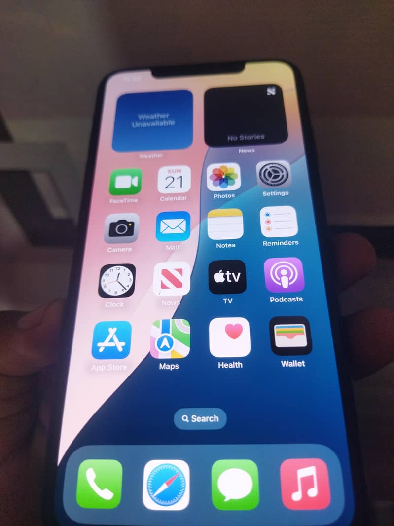Apple iPhone XS Max 1
