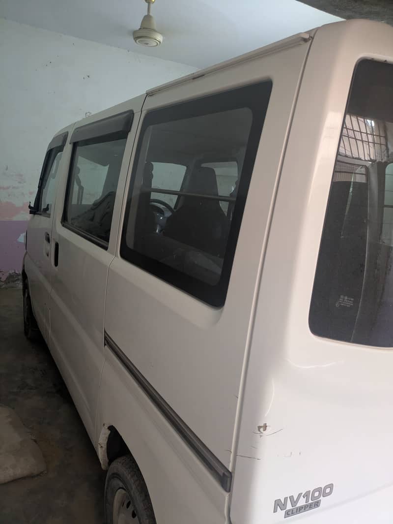 Nissan Clipper 2012/2018 1